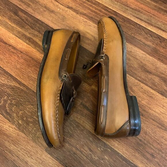 Allen Edmonds Nashua Tassel Loafer, men's size 12 Tan and Brown - Picture 4 of 11